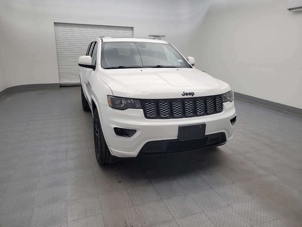 2019 Jeep Grand Cherokee in Miamisburg, OH 45342 - 18095330 14