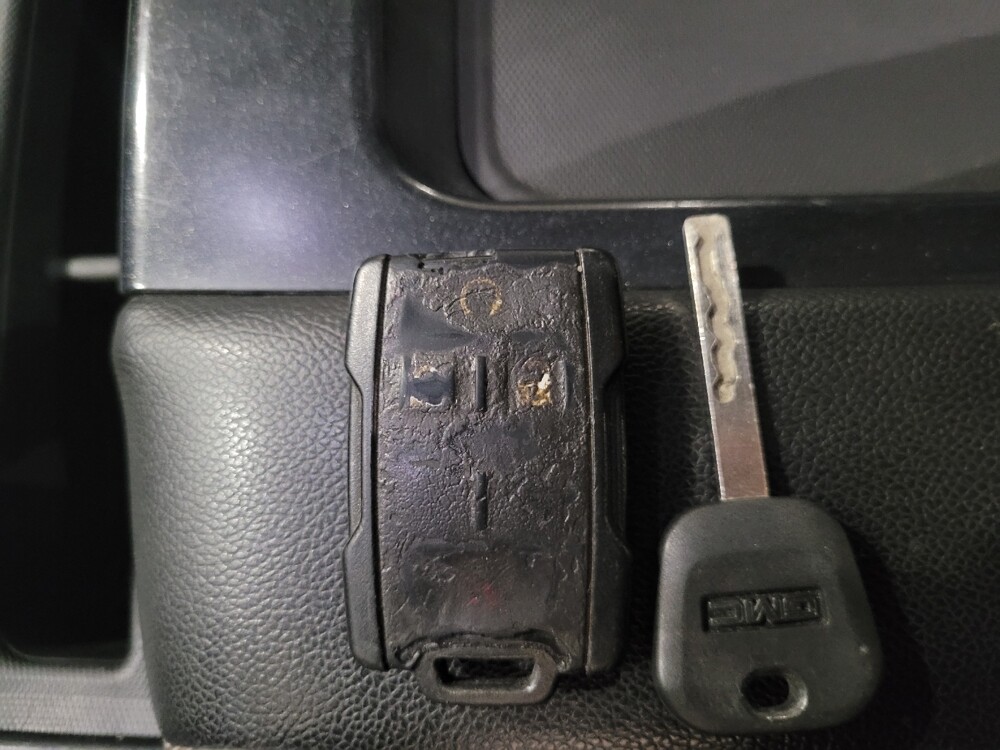 2017 GMC Sierra 1500 in Pittsburgh, PA 15237 - 18095331 32