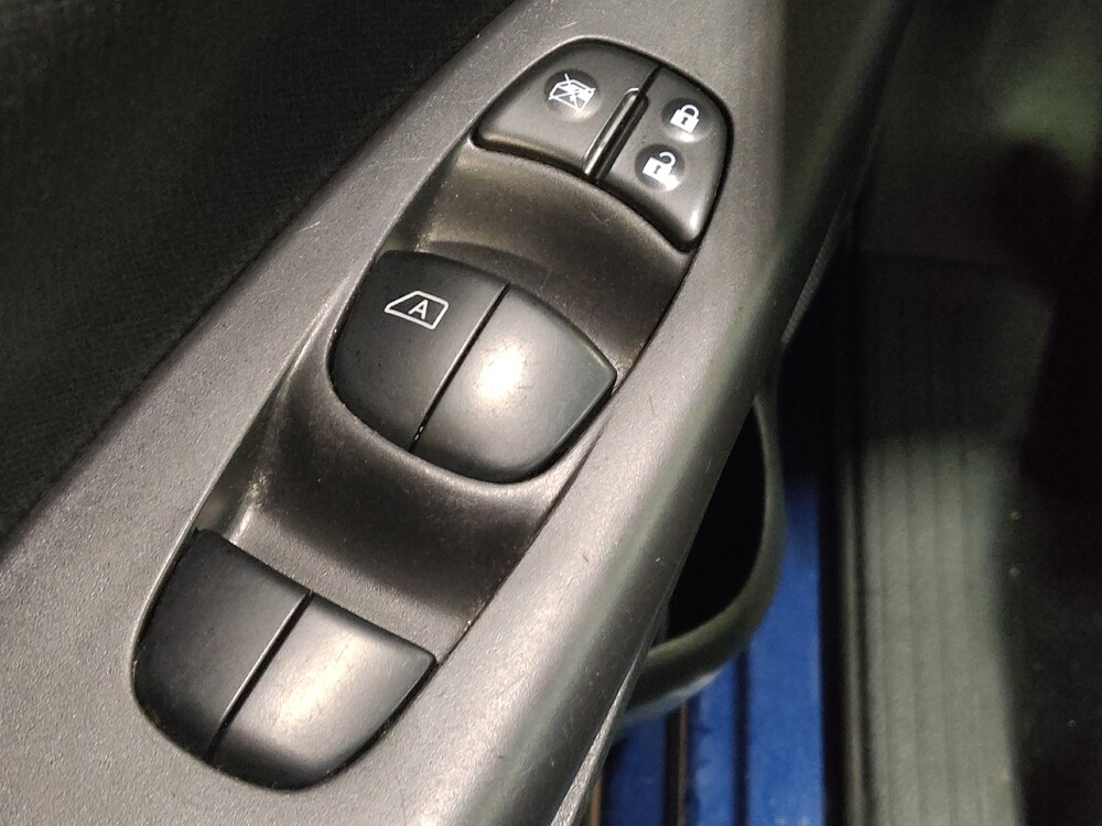 2018 Nissan Sentra in Pittsburgh, PA 15237 - 18095332 27