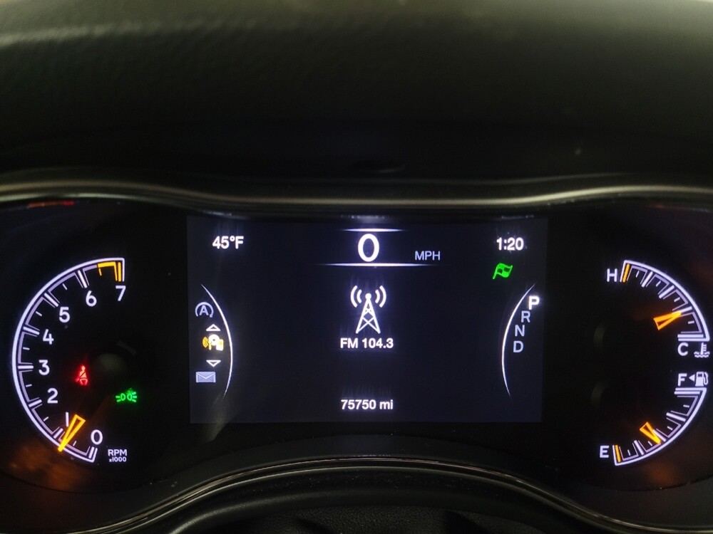 2017 Jeep Grand Cherokee in Conyers, GA 30094 - 18095335 23