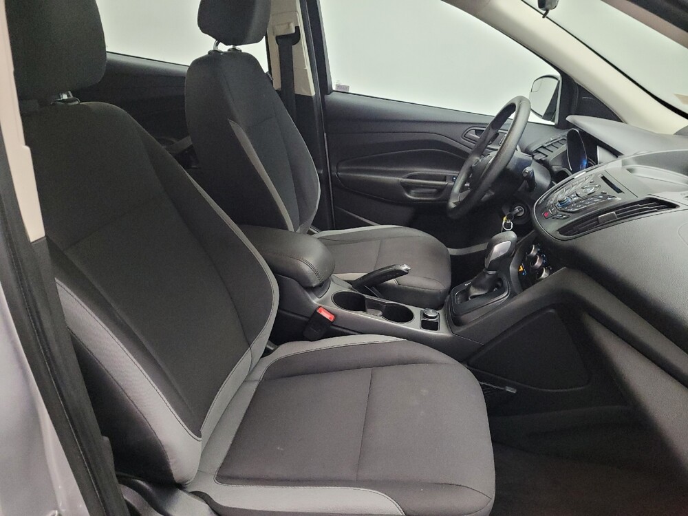 2016 Ford Escape in Montclair, CA 91763 - 18095336 21