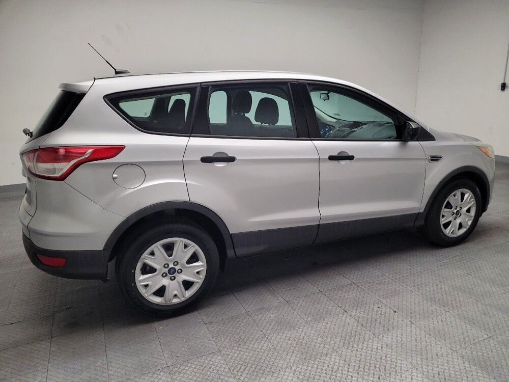 2016 Ford Escape in Montclair, CA 91763 - 18095336 10