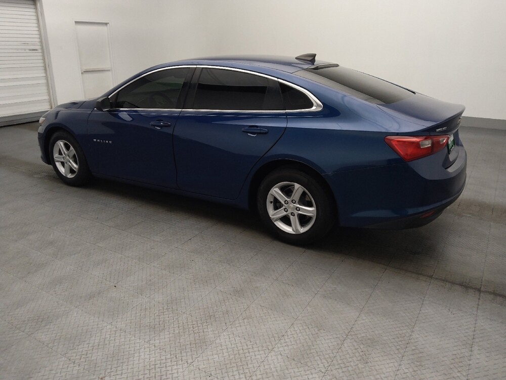 2019 Chevrolet Malibu in Savannah, GA 31419 - 18095337 3