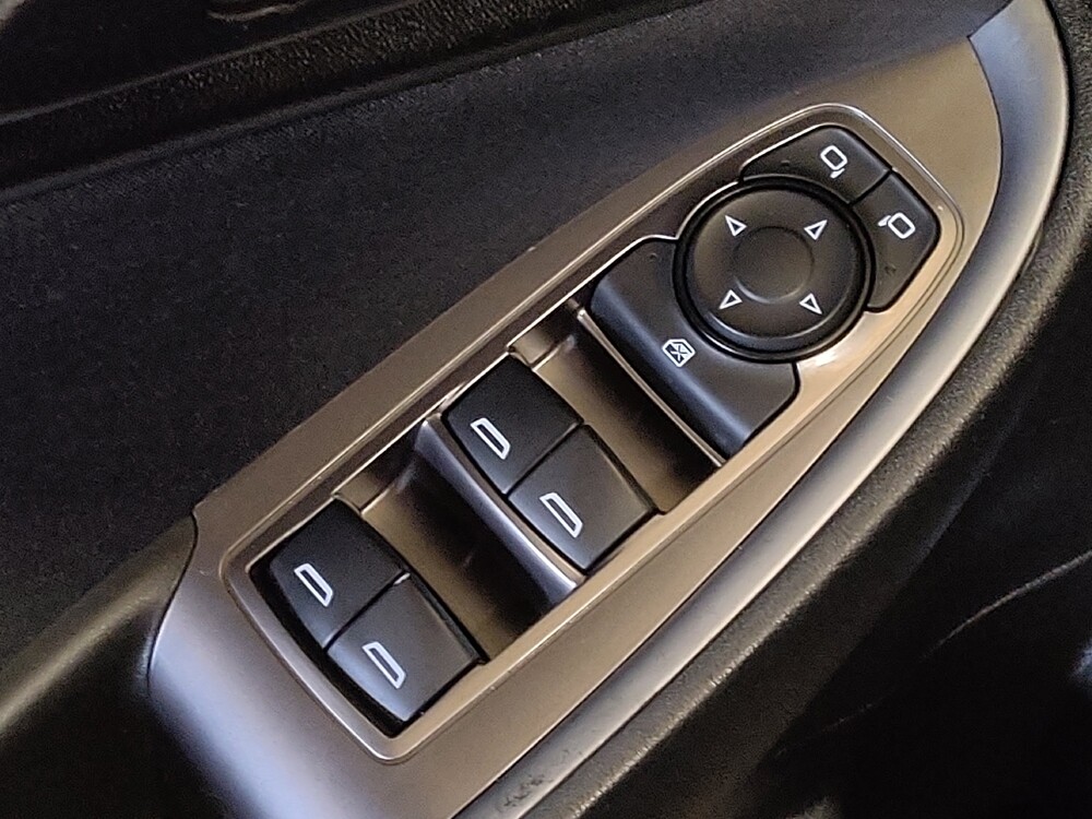 2019 Chevrolet Malibu in Savannah, GA 31419 - 18095337 27