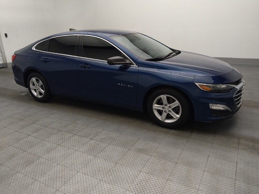 2019 Chevrolet Malibu in Savannah, GA 31419 - 18095337 11