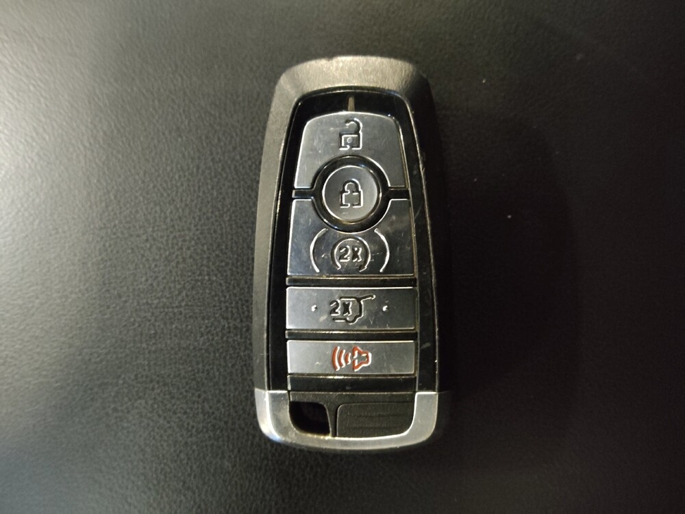 2020 Ford Explorer in Kissimmee, FL 34744 - 18095338 32