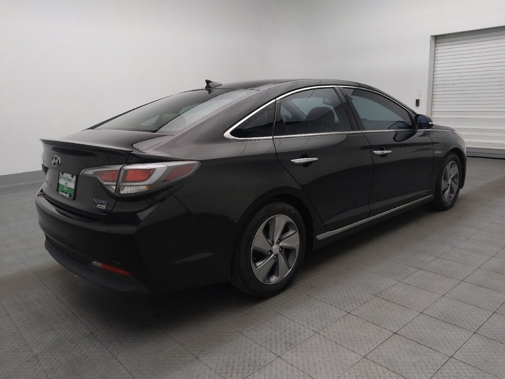 2017 Hyundai Sonata in Savannah, GA 31419 - 18095339 10