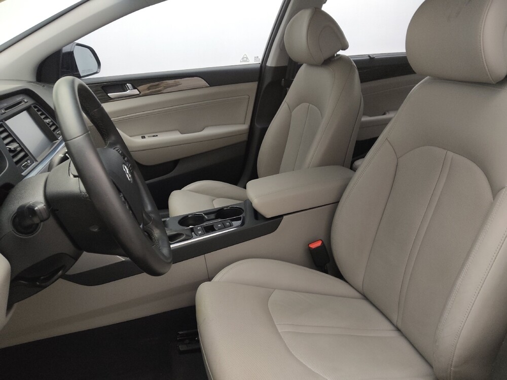 2017 Hyundai Sonata in Savannah, GA 31419 - 18095339 17