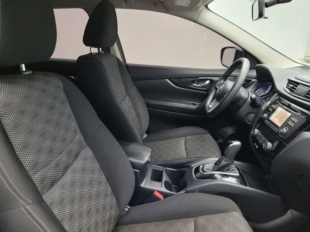 2018 Nissan Rogue Sport in Mesa, AZ 85210 - 18095340 21