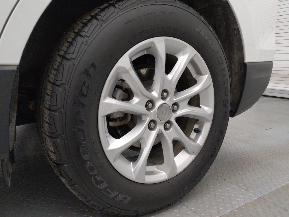 2018 Chevrolet Equinox in Lakewood, CO 80215 - 18095342 31