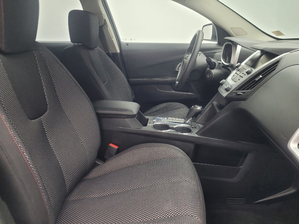 2017 Chevrolet Equinox in Ft Wayne, IN 46805 - 18095344 21