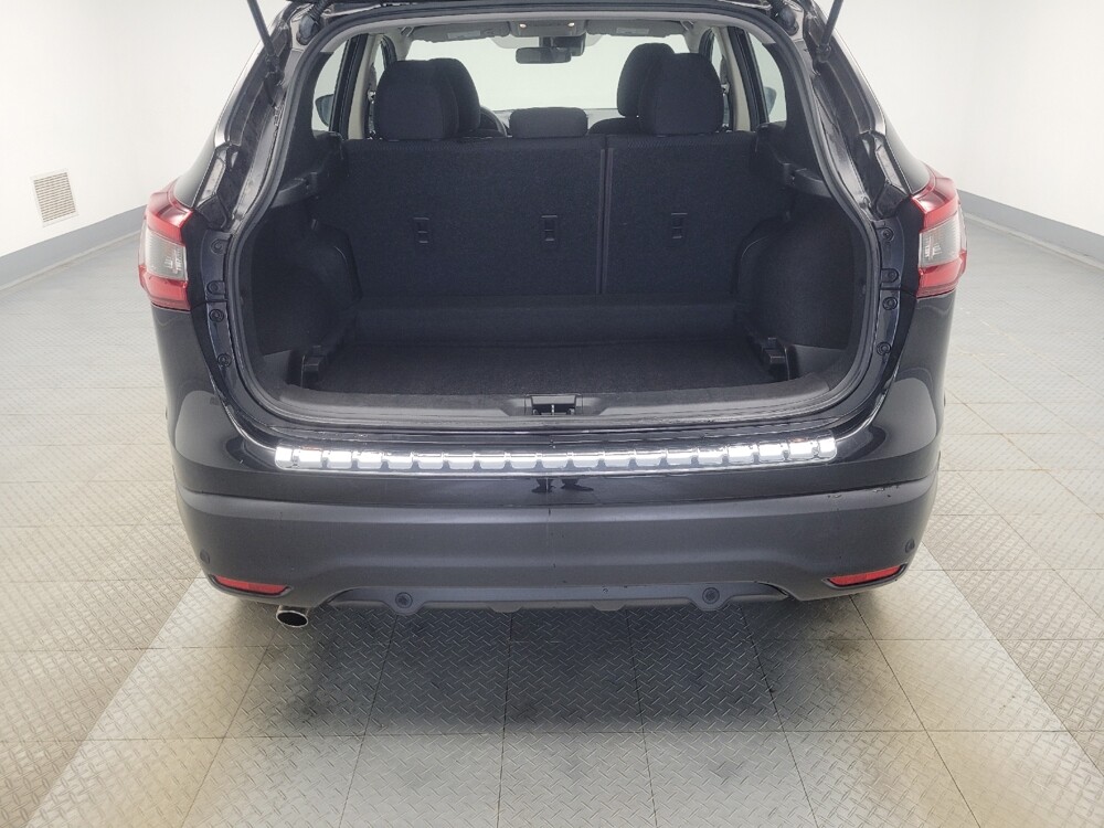 2020 Nissan Rogue Sport in Indianapolis, IN 46219 - 18095345 29