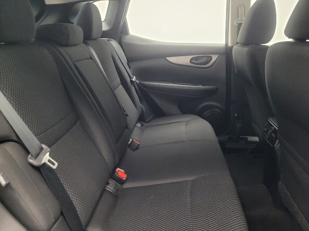 2020 Nissan Rogue Sport in Indianapolis, IN 46219 - 18095345 19