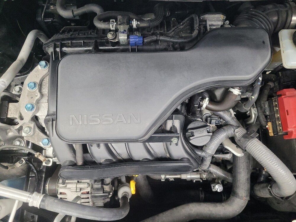 2020 Nissan Rogue Sport in Indianapolis, IN 46219 - 18095345 30