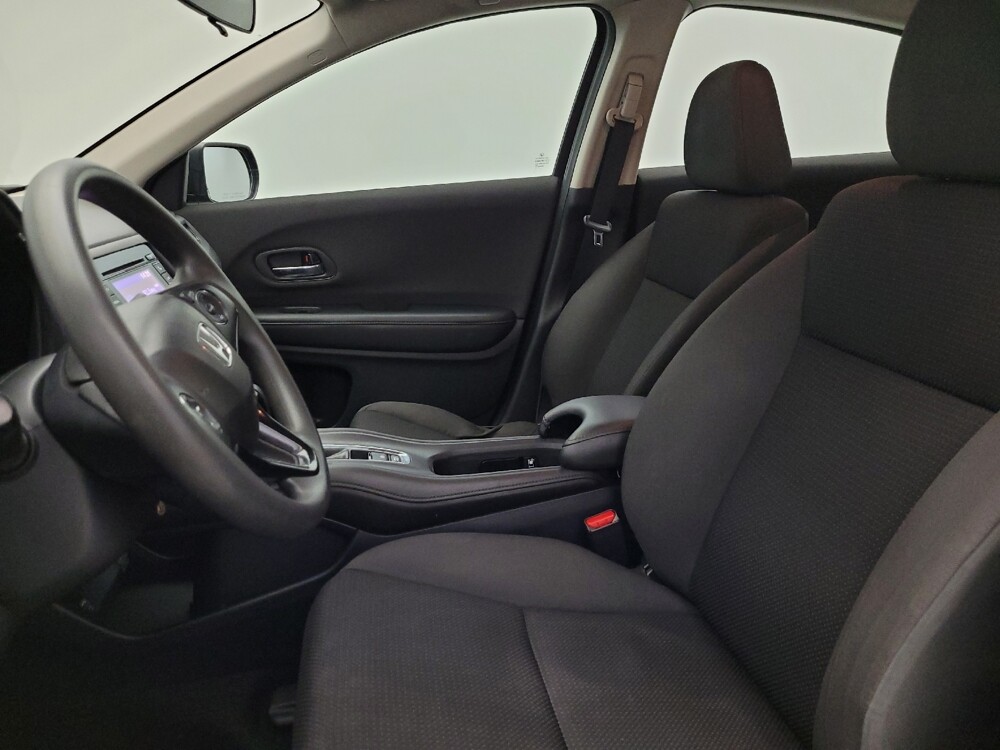 2021 Honda HR-V in Glendale, AZ 85301 - 18095355 17