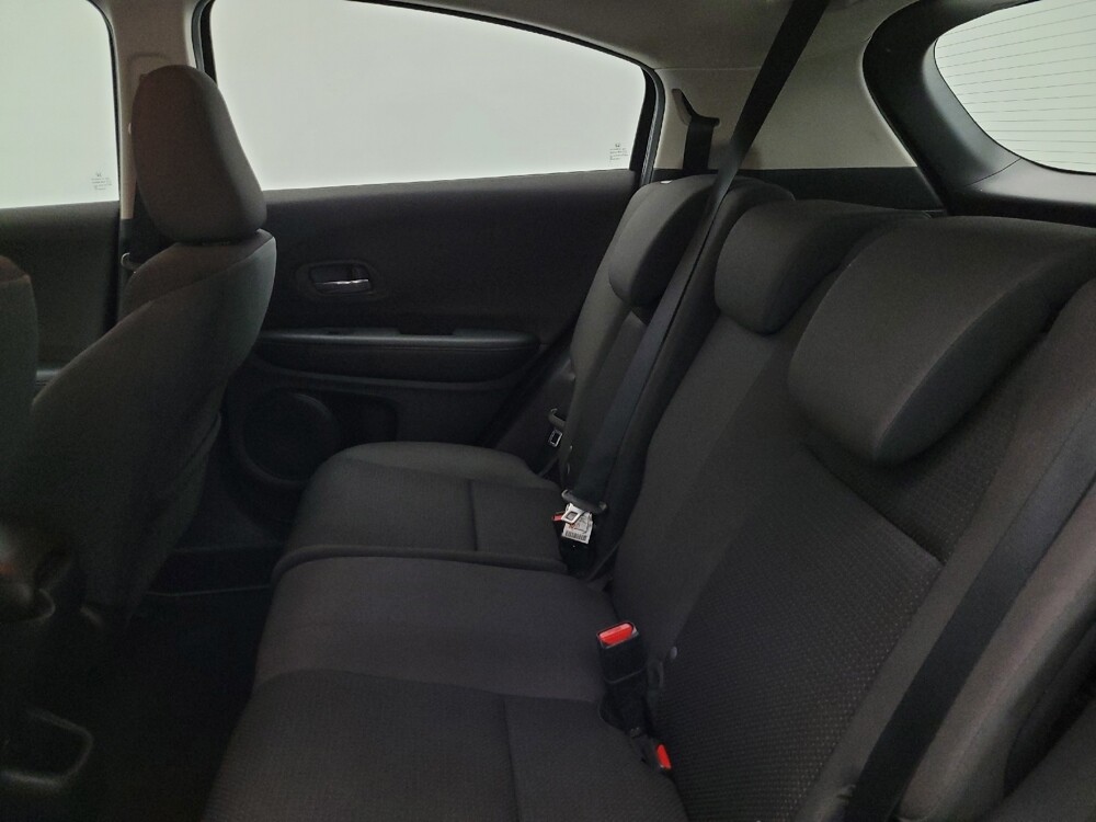 2021 Honda HR-V in Glendale, AZ 85301 - 18095355 18