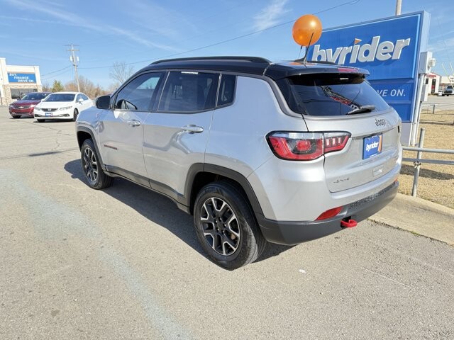 2019 Jeep Compass in Conway, AR 72032 - 18095362 22