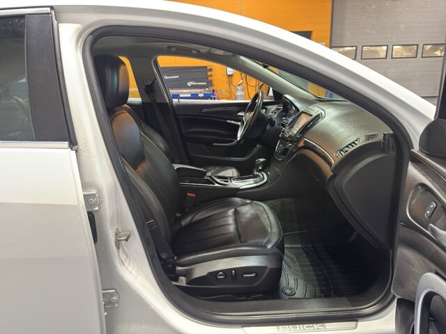 2015 Buick Regal in Burlington, WI 53105 - 18095363 18