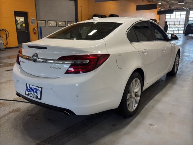 2015 Buick Regal in Burlington, WI 53105 - 18095363 5