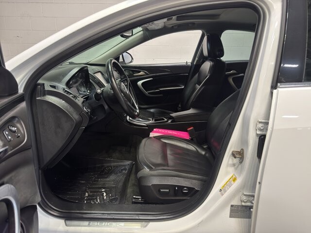 2015 Buick Regal in Burlington, WI 53105 - 18095363 14