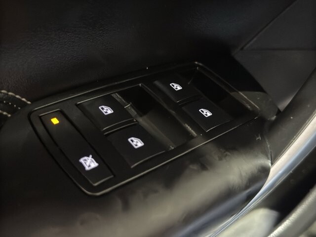 2015 Buick Regal in Burlington, WI 53105 - 18095363 32