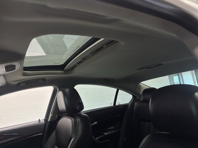 2015 Buick Regal in Burlington, WI 53105 - 18095363 34