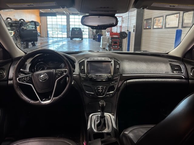 2015 Buick Regal in Burlington, WI 53105 - 18095363 13