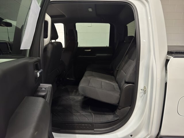 2021 Chevrolet Silverado 2500 in Burlington, WI 53105 - 18095365 12