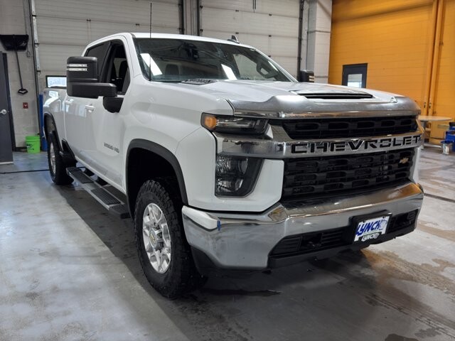 2021 Chevrolet Silverado 2500 in Burlington, WI 53105 - 18095365 7