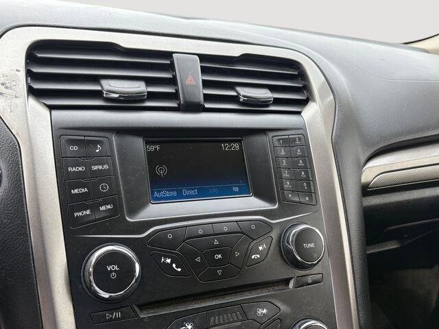 2018 Ford Fusion in Mesa, AZ 85212 - 18095366 19