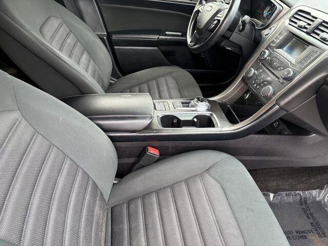 2018 Ford Fusion in Mesa, AZ 85212 - 18095366 30