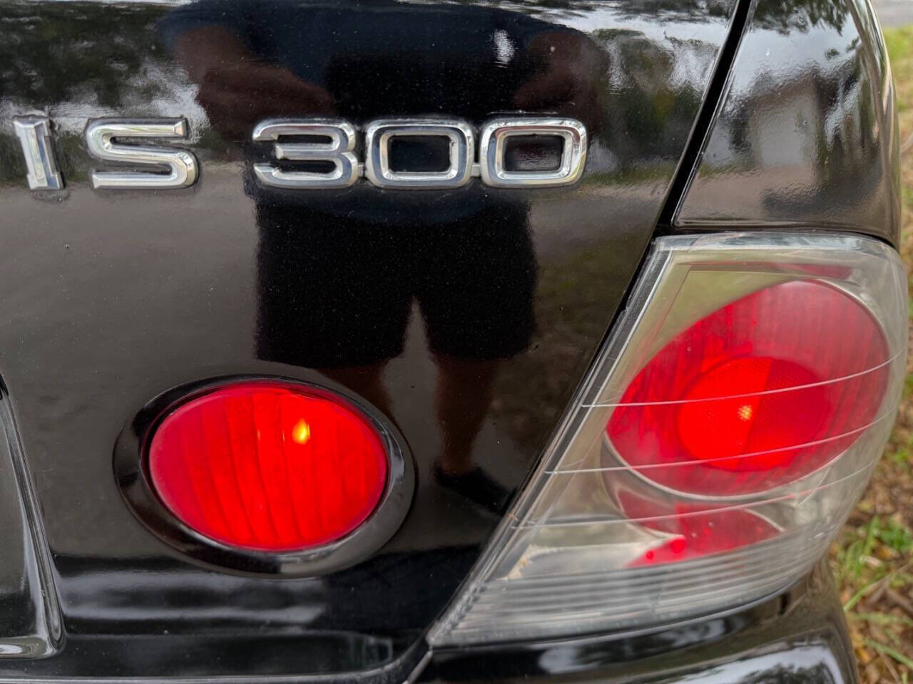 2003 Lexus IS 300 in Hollywood, FL 33023-1906 - 18095368 6