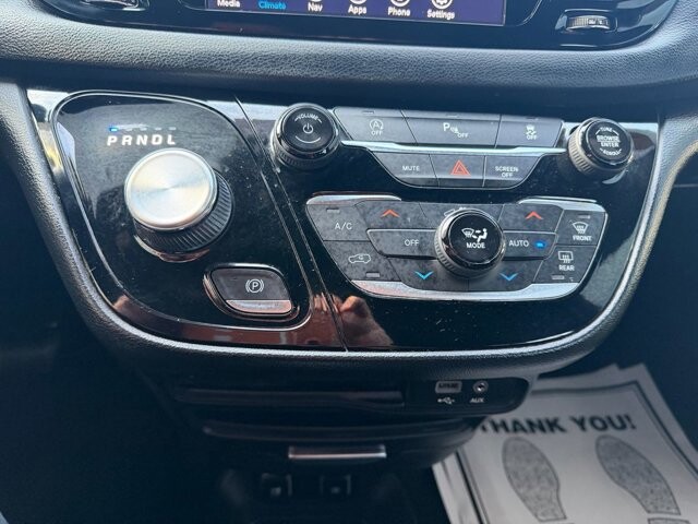 2020 Chrysler Pacifica in Knoxville, TN 37920 - 18095369 24