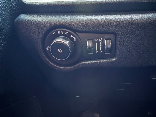 2020 Chrysler Pacifica in Knoxville, TN 37920 - 18095369 26