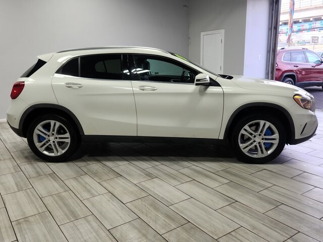 2017 Mercedes-Benz GLA 250 in Cinnaminson, NJ 08077 - 18095371 6