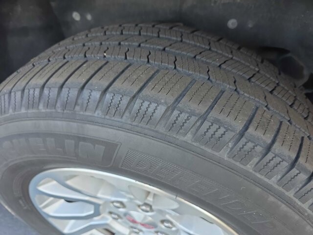 2017 GMC Yukon in Knoxville, TN 37912 - 18095376 15