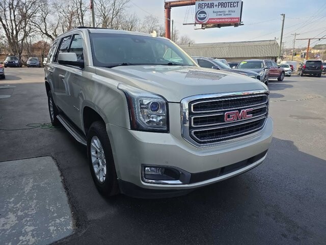 2017 GMC Yukon in Knoxville, TN 37912 - 18095376 3