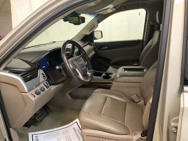 2017 GMC Yukon in Knoxville, TN 37912 - 18095376 2
