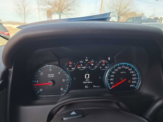 2017 GMC Yukon in Knoxville, TN 37912 - 18095376 7