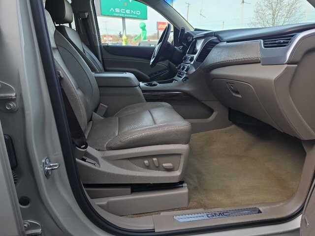 2017 GMC Yukon in Knoxville, TN 37912 - 18095376 10