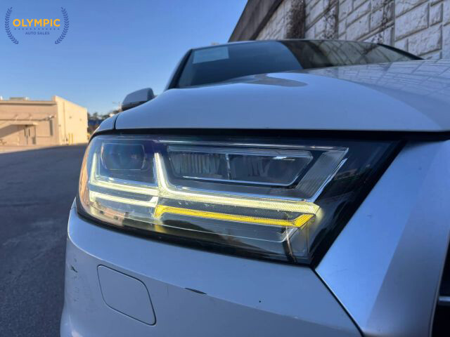 2018 Audi Q7 in Decatur, GA 30032 - 18095386 17