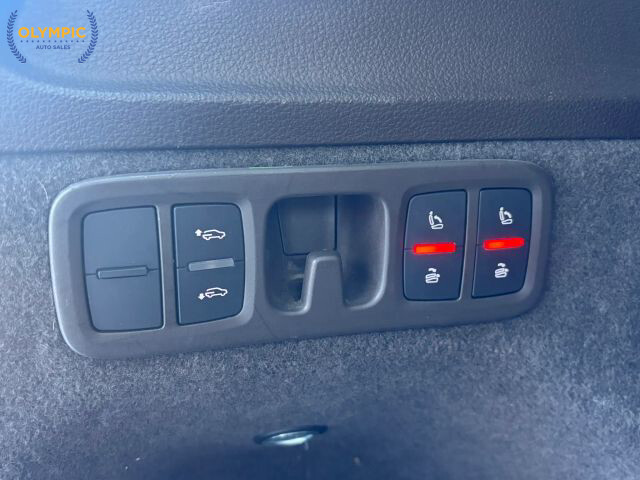 2018 Audi Q7 in Decatur, GA 30032 - 18095386 38