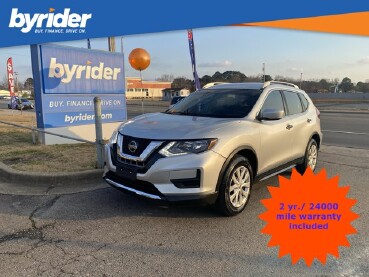 2018 Nissan Rogue in Conway, AR 72032