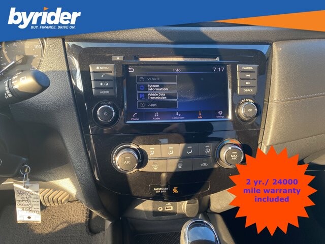 2018 Nissan Rogue in Conway, AR 72032 - 18095393 9