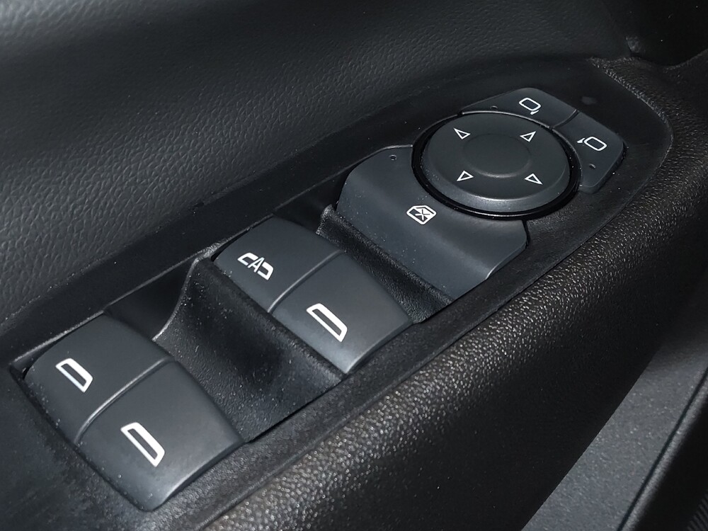 2019 Chevrolet Equinox in Pensacola, FL 32505 - 18095397 27