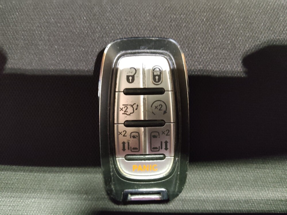 2022 Chrysler Voyager in Ocala, FL 34471 - 18095398 32