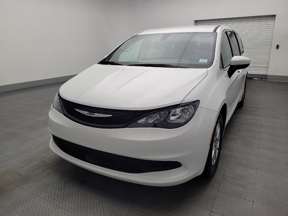 2022 Chrysler Voyager in Ocala, FL 34471 - 18095398 15