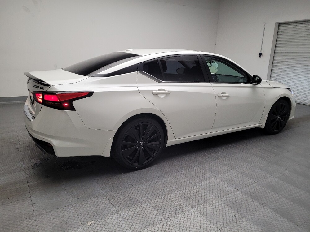 2022 Nissan Altima in El Cajon, CA 92020 - 18095400 10