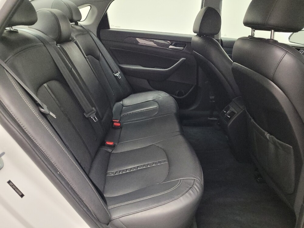 2018 Hyundai Sonata in Riverside, CA 92504 - 18095401 19