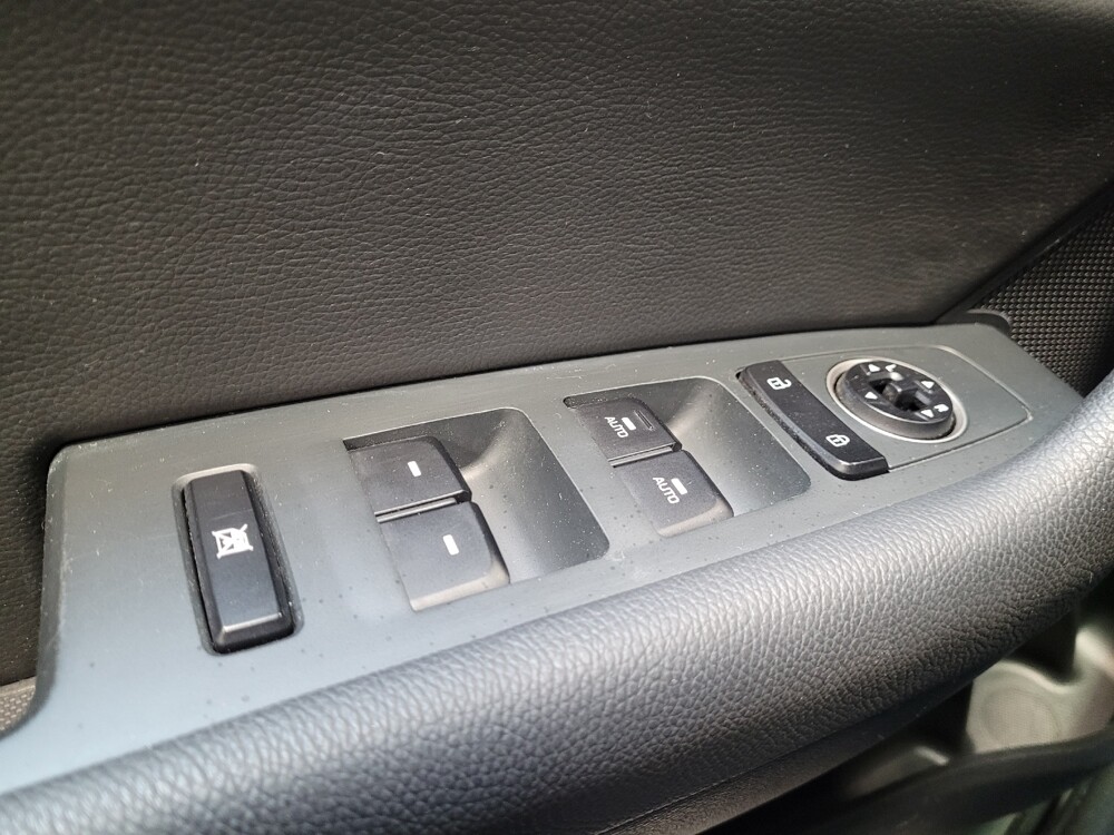 2018 Hyundai Sonata in Riverside, CA 92504 - 18095401 27